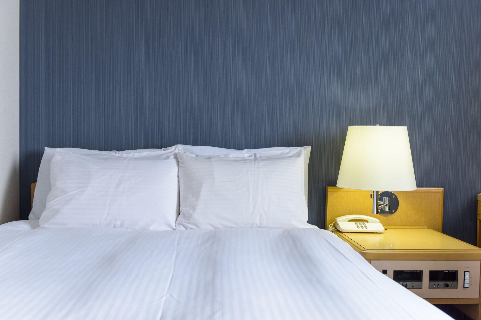 Surestay Plus Hotel By Best Western Shin-Osaka Esterno foto