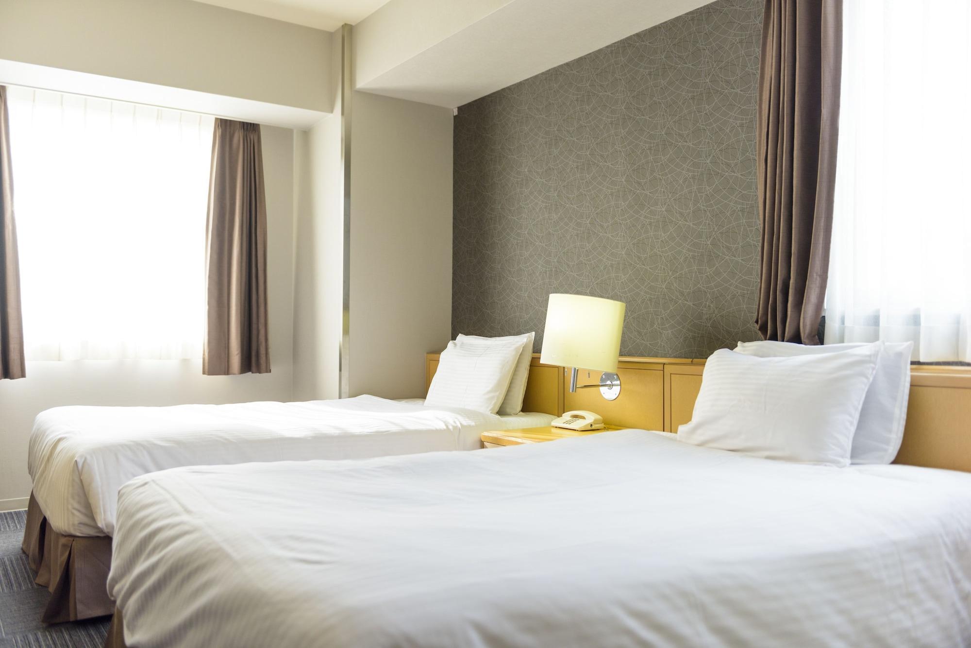 Surestay Plus Hotel By Best Western Shin-Osaka Esterno foto