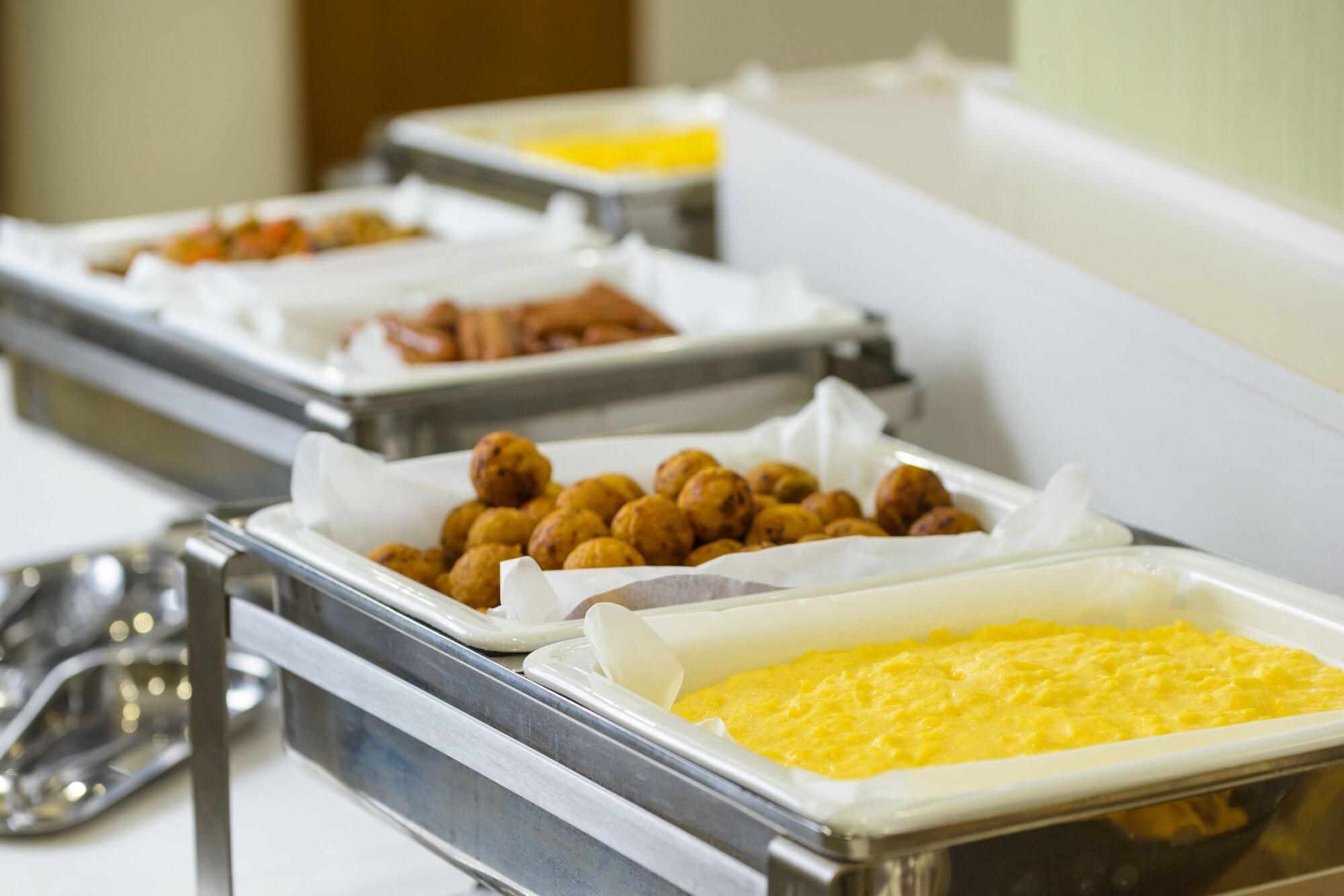 Surestay Plus Hotel By Best Western Shin-Osaka Esterno foto