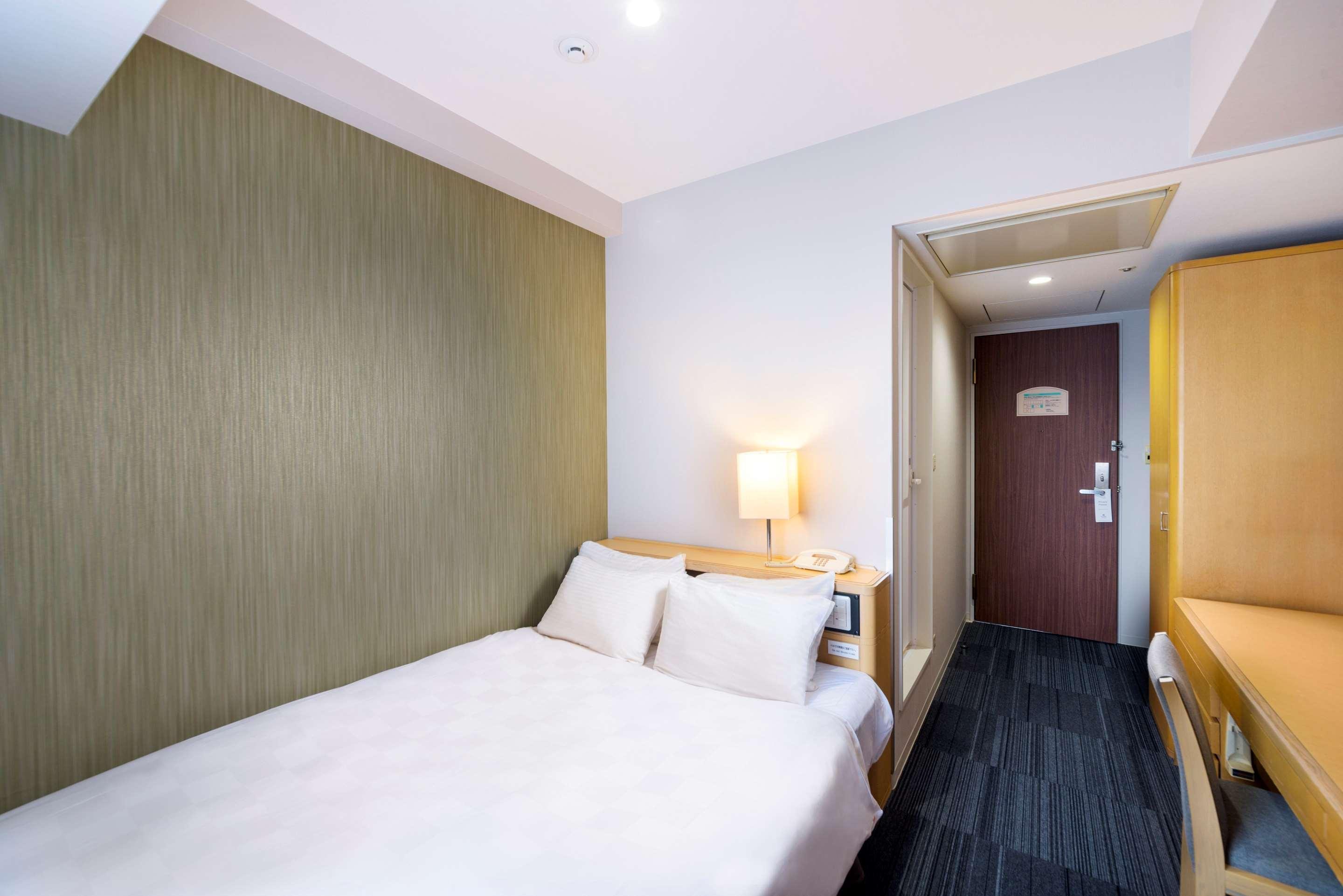 Surestay Plus Hotel By Best Western Shin-Osaka Esterno foto