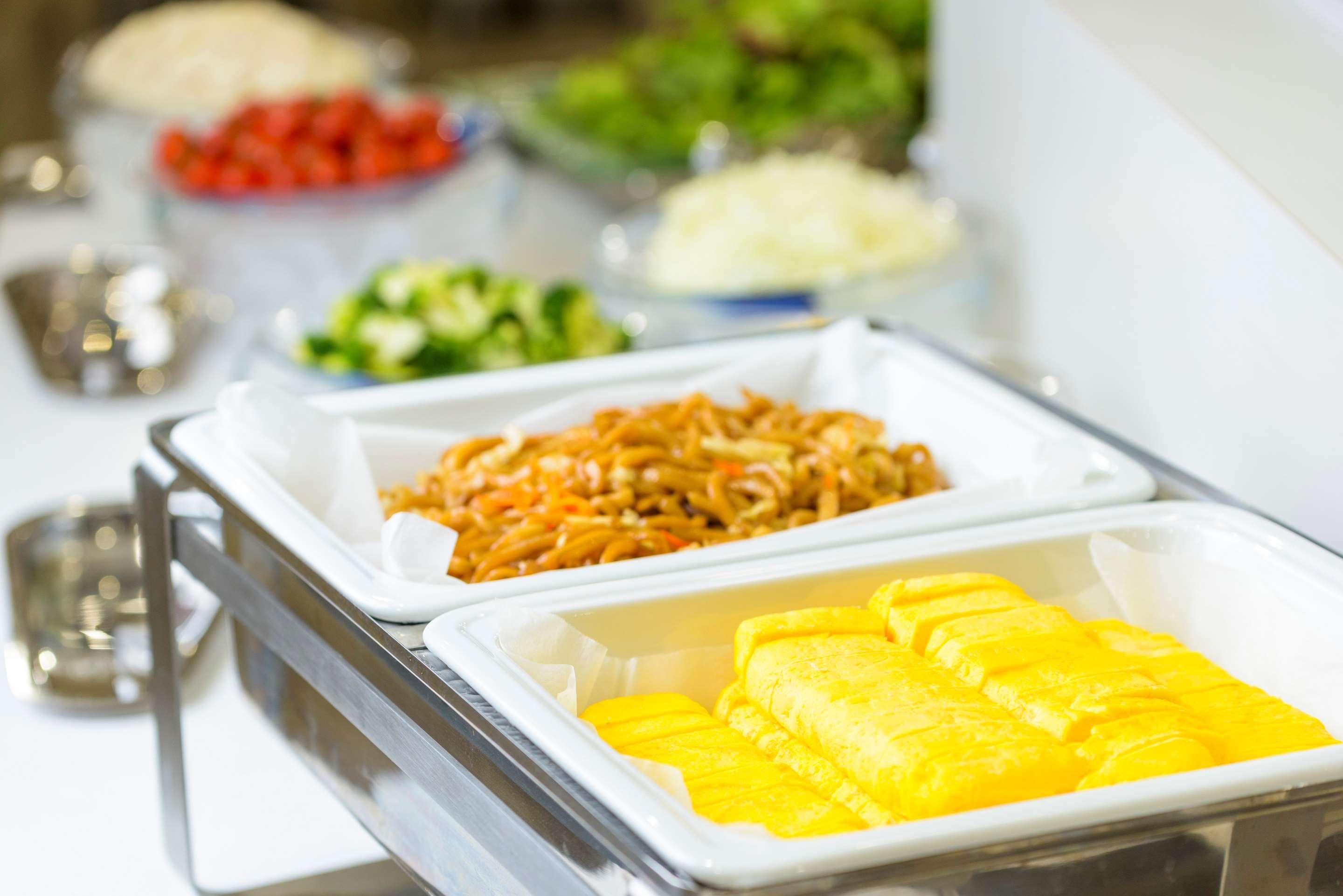 Surestay Plus Hotel By Best Western Shin-Osaka Esterno foto