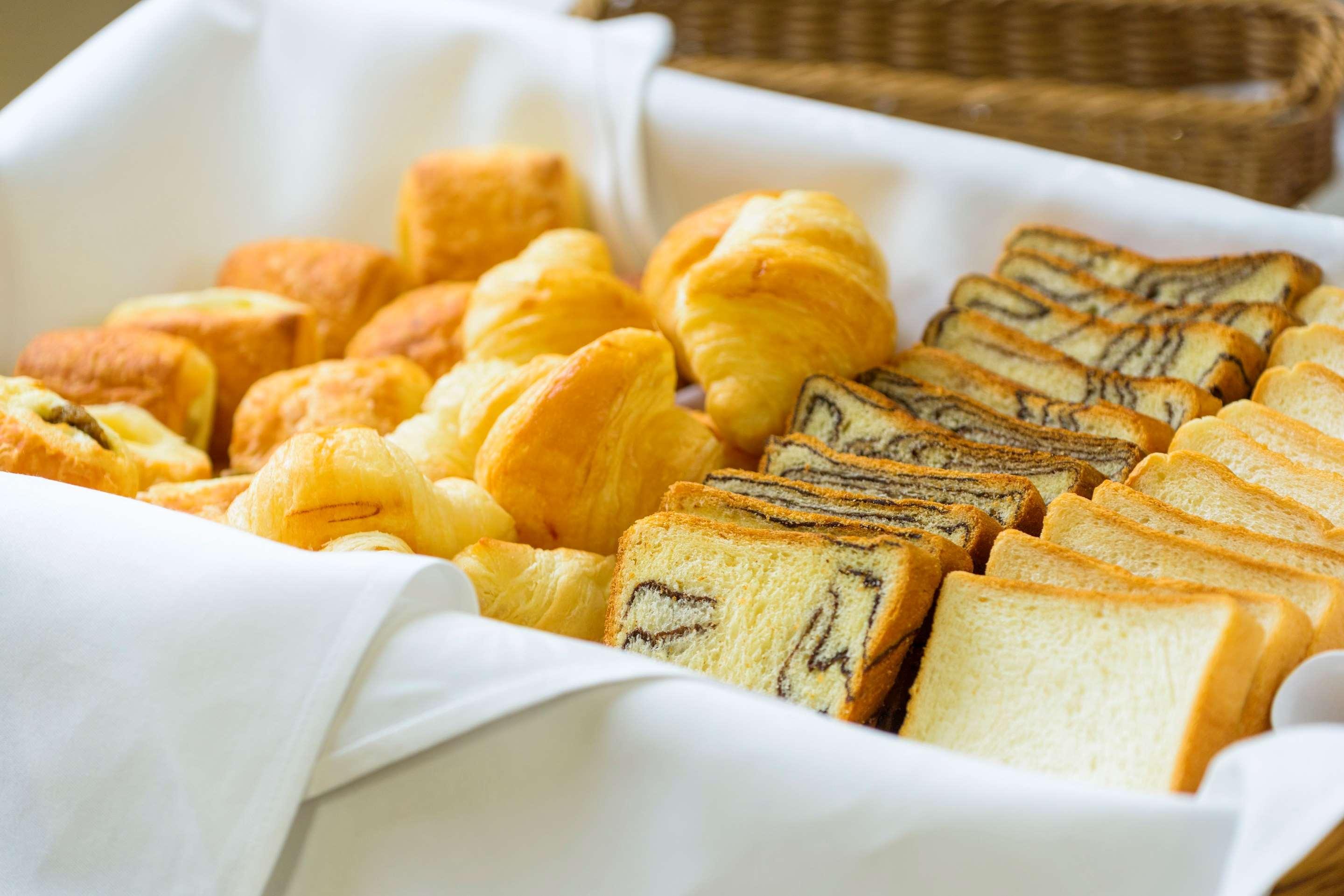 Surestay Plus Hotel By Best Western Shin-Osaka Esterno foto